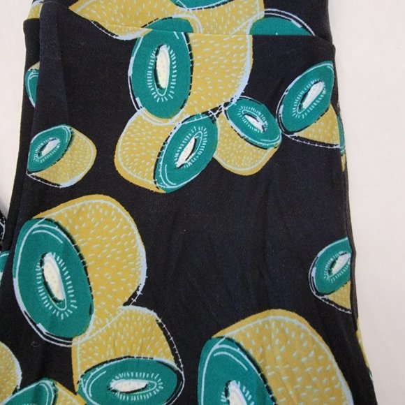 Rare LuLaRoe One Size OS Legging Kiwi Tree Fruit Green Black Soft Rare - Picture 7 of 10